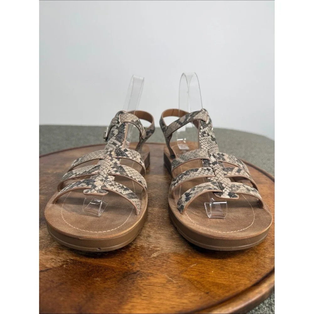 Corkys Sandals Wm 9 Oakdale Snakeskin Strappy Flat Faux Leather Fisherman